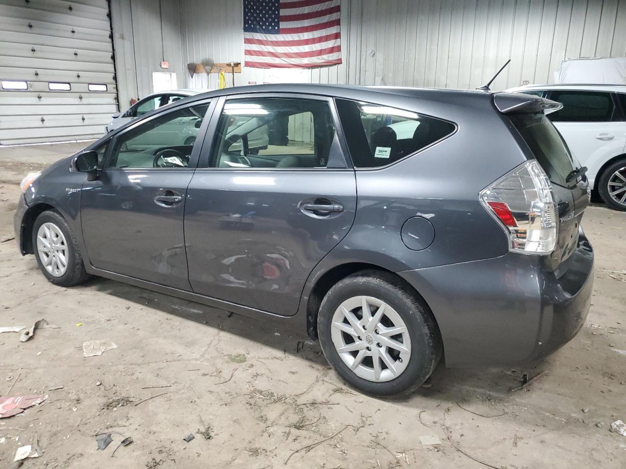 2012 Toyota Prius V - Image 2
