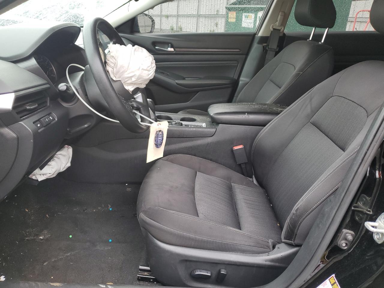 2020 Niss Altima - Фото 7