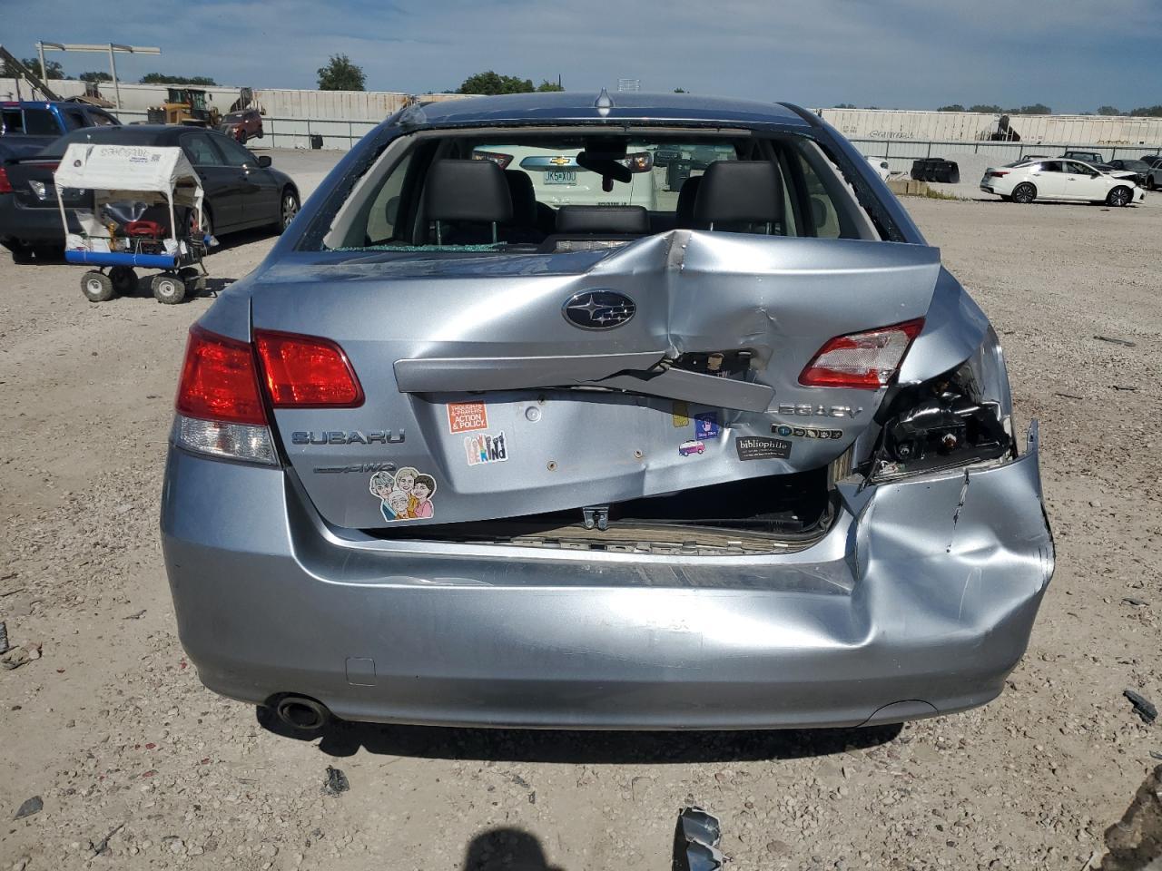 2014 Subaru Legacy 2.5I Limited - Image 6