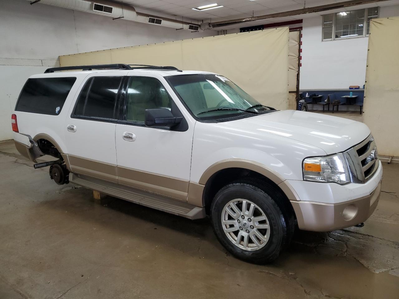 2011 Ford Expedition El Xlt - Image 4