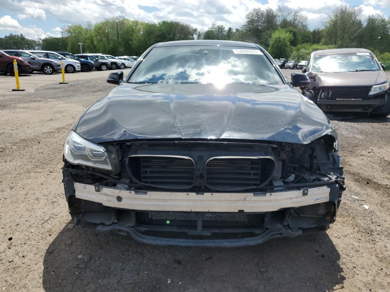 2016 BMW 550 Xi - Фото 5