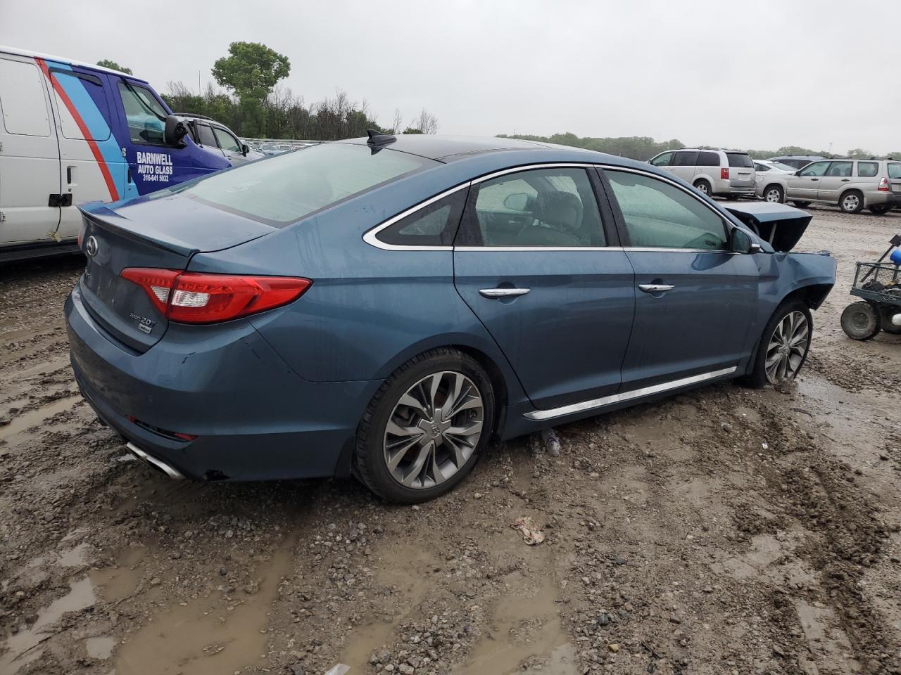 2015 Hyundai Sonata Sport - Image 3