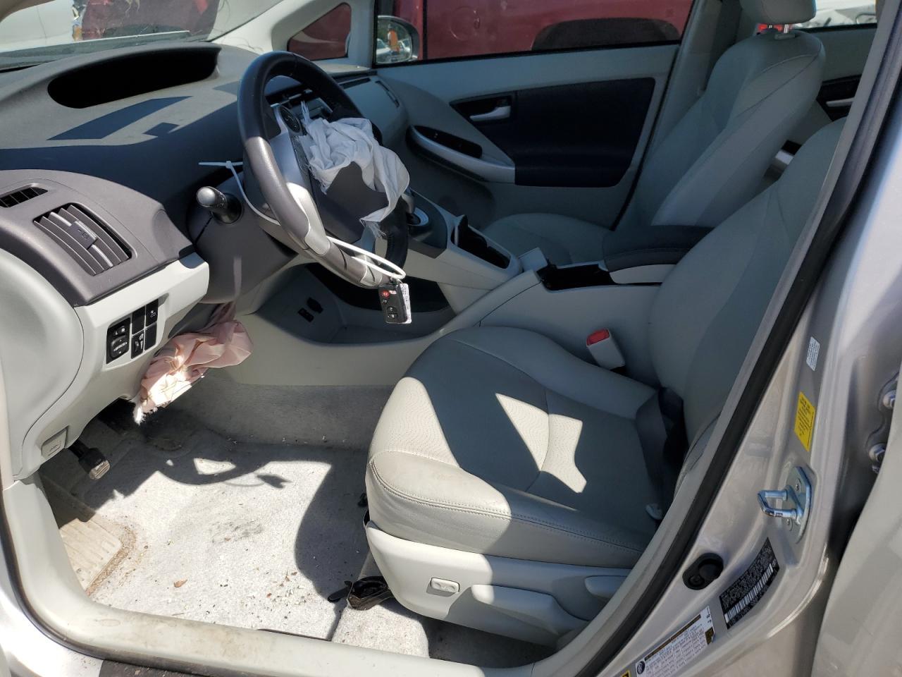 2010 Toyota Prius - Фото 7