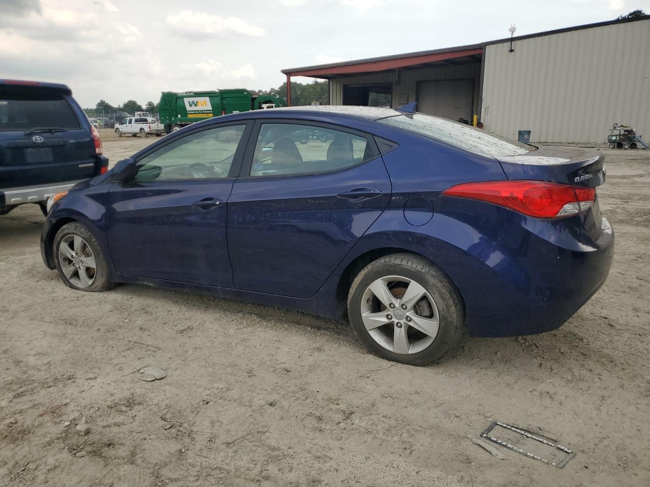 2012 Hyundai Elantra Gls - Image 2