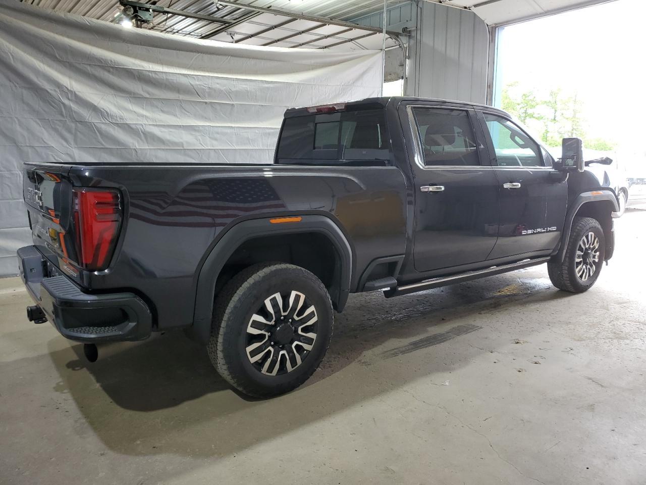 2024 GMC Sierra K2500 Denali Ultimate - Фото 3