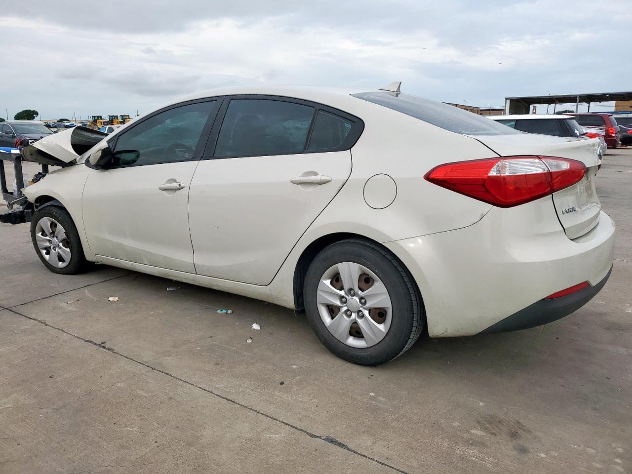 2015 Kia Forte Lx - Image 2