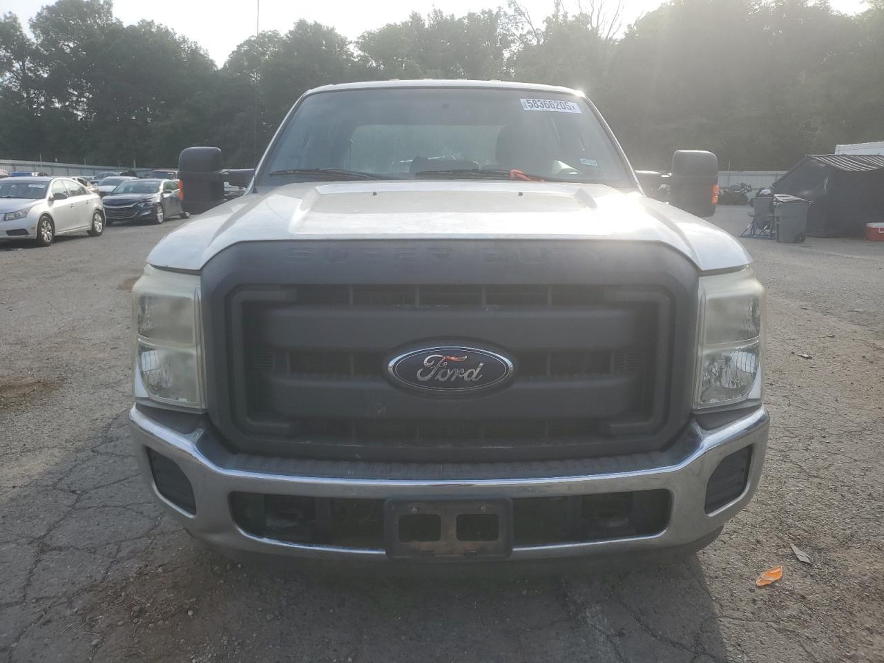 2012 Ford F350 Super Duty - Фото 5