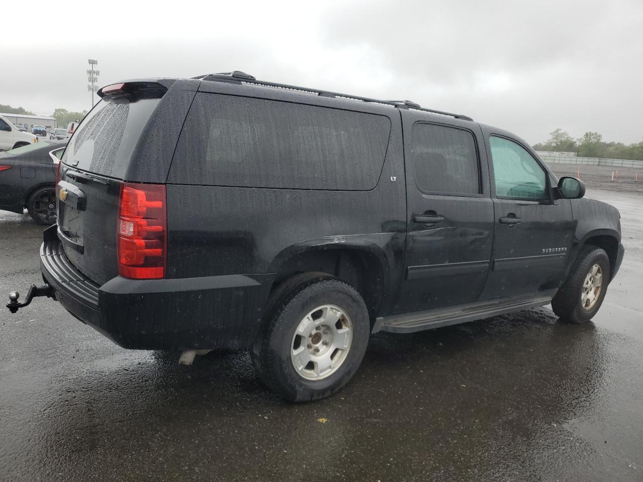 2013 Chevrolet Suburban K1500 Lt - Фото 3