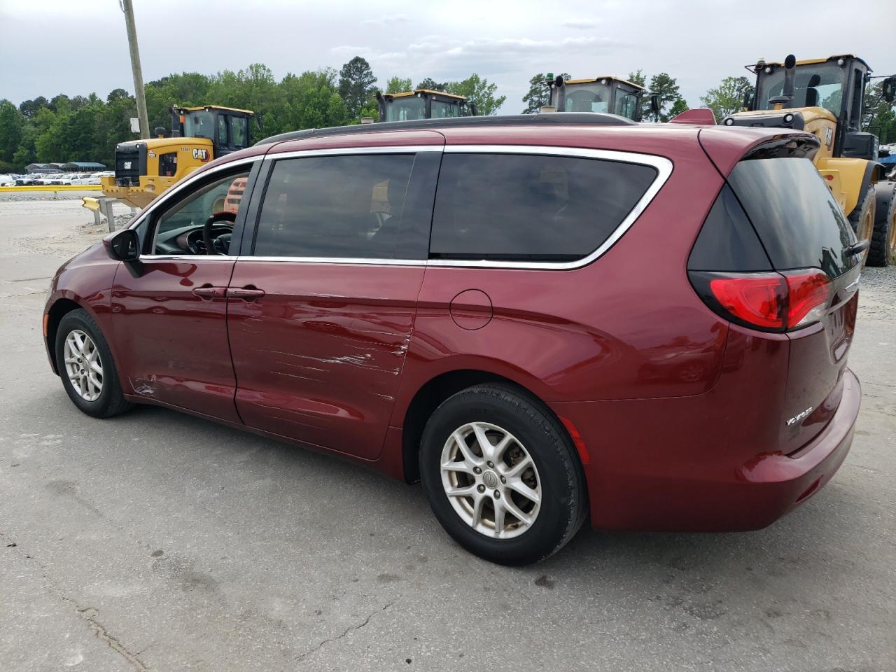 2020 Chrysler Voyager Lxi - Фото 2