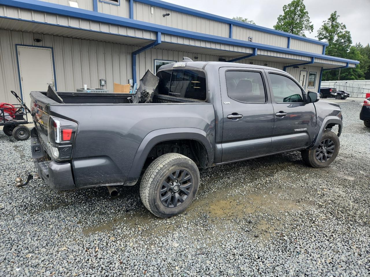 2022 Toyota Tacoma Double Cab - Фото 3
