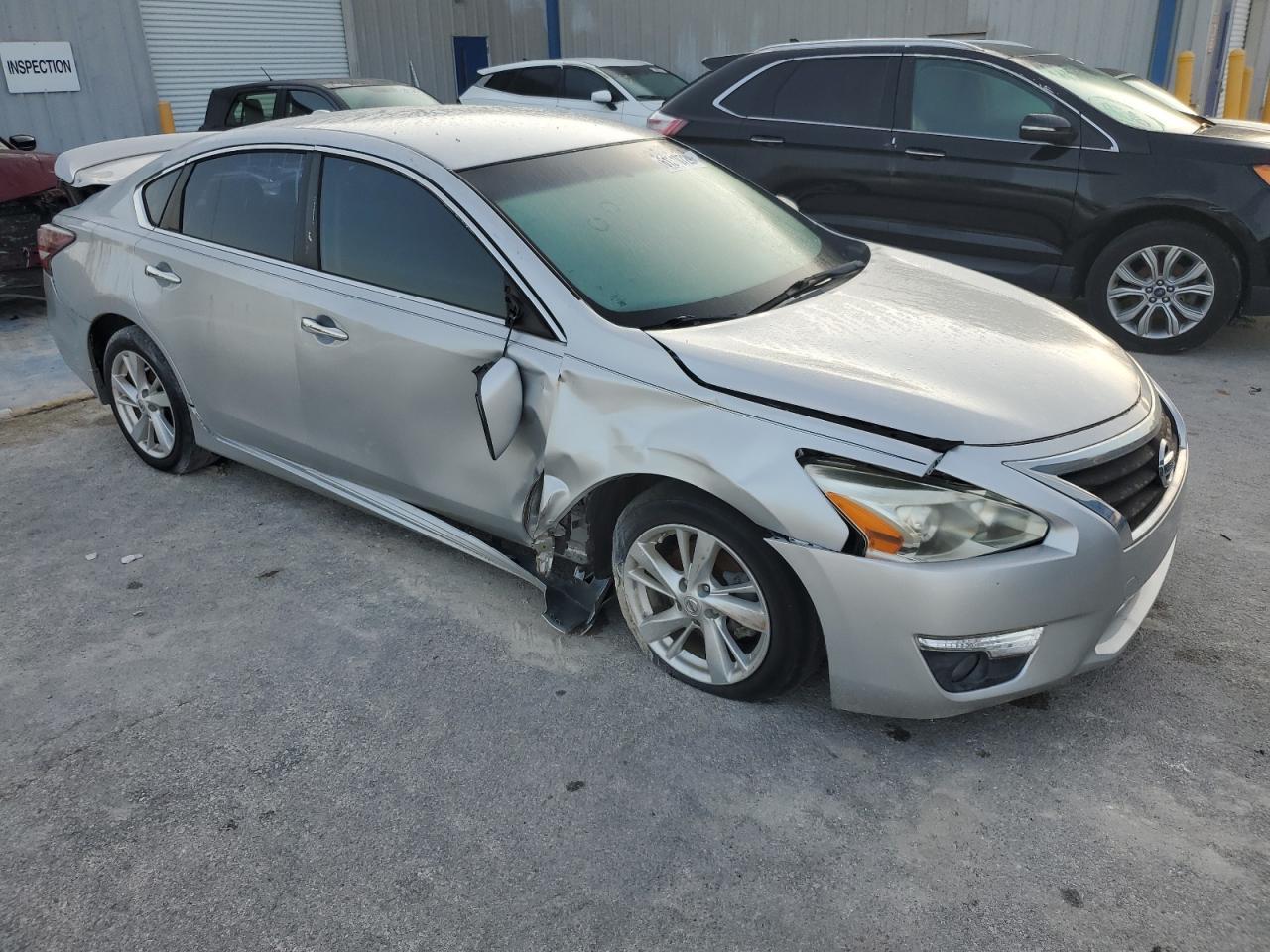 2015 Nissan Altima 2.5 - Image 4