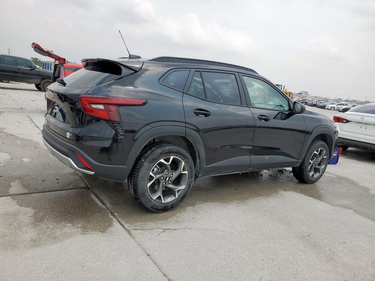 2025 Chevrolet Trax 1Lt - Фото 3