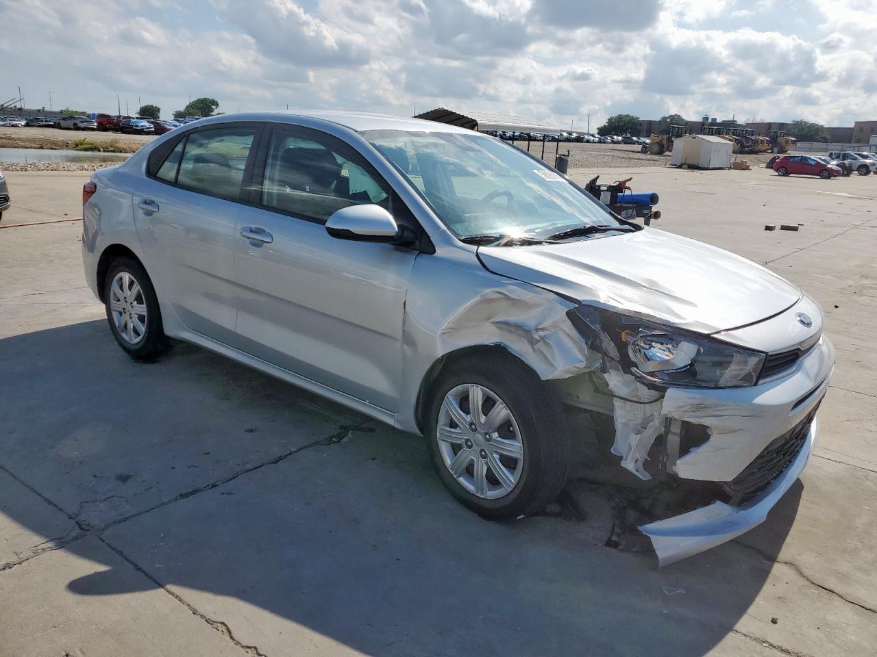 2021 Kia Rio Lx - Image 4