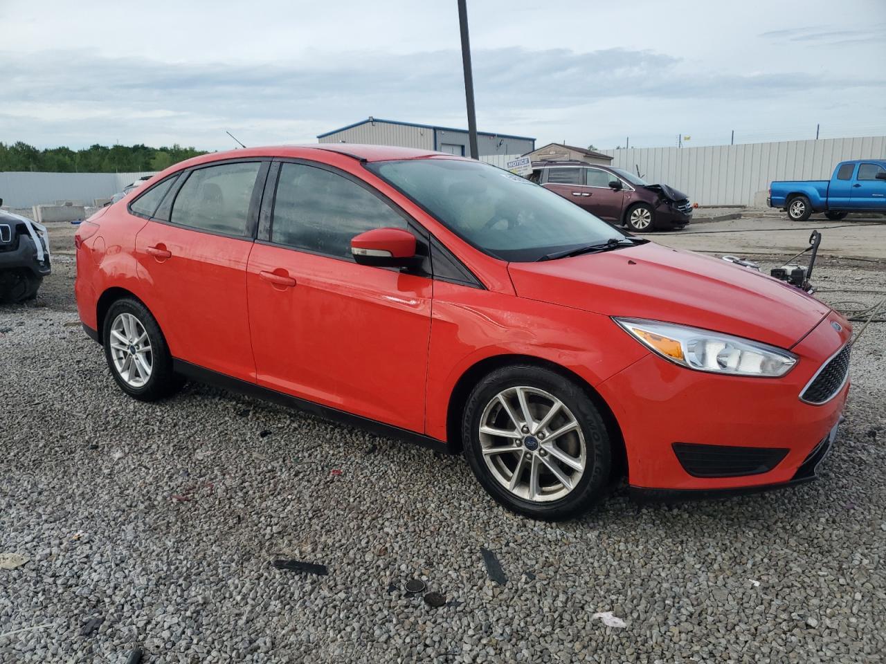 2016 Ford Focus Se - Фото 4
