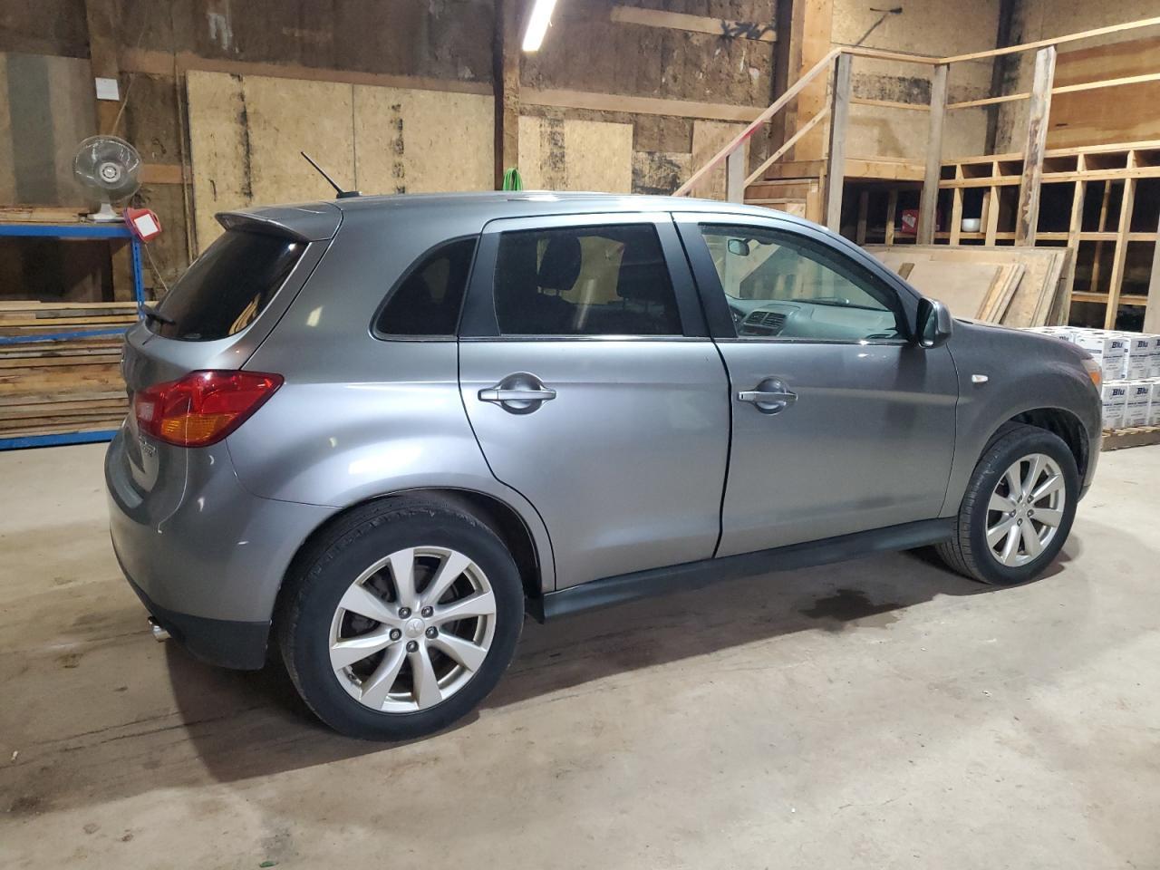 2013 Mitsubishi Outlander Sport Se - Image 3