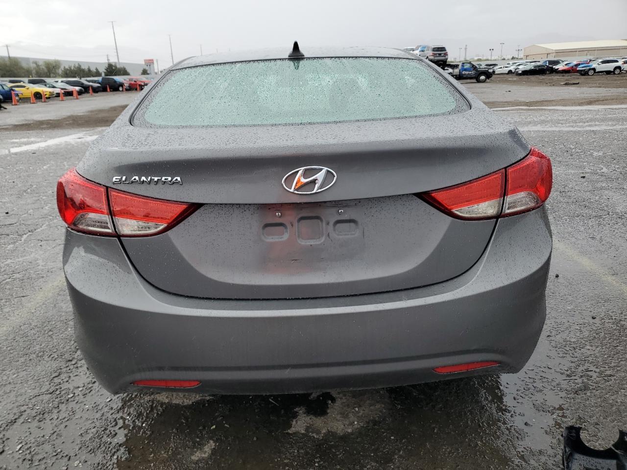 2013 Hyundai Elantra Gls - Image 6