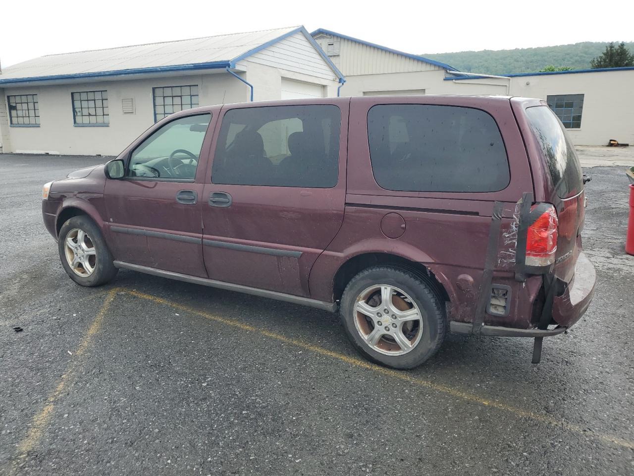 2008 Chevrolet Uplander Ls - Image 2