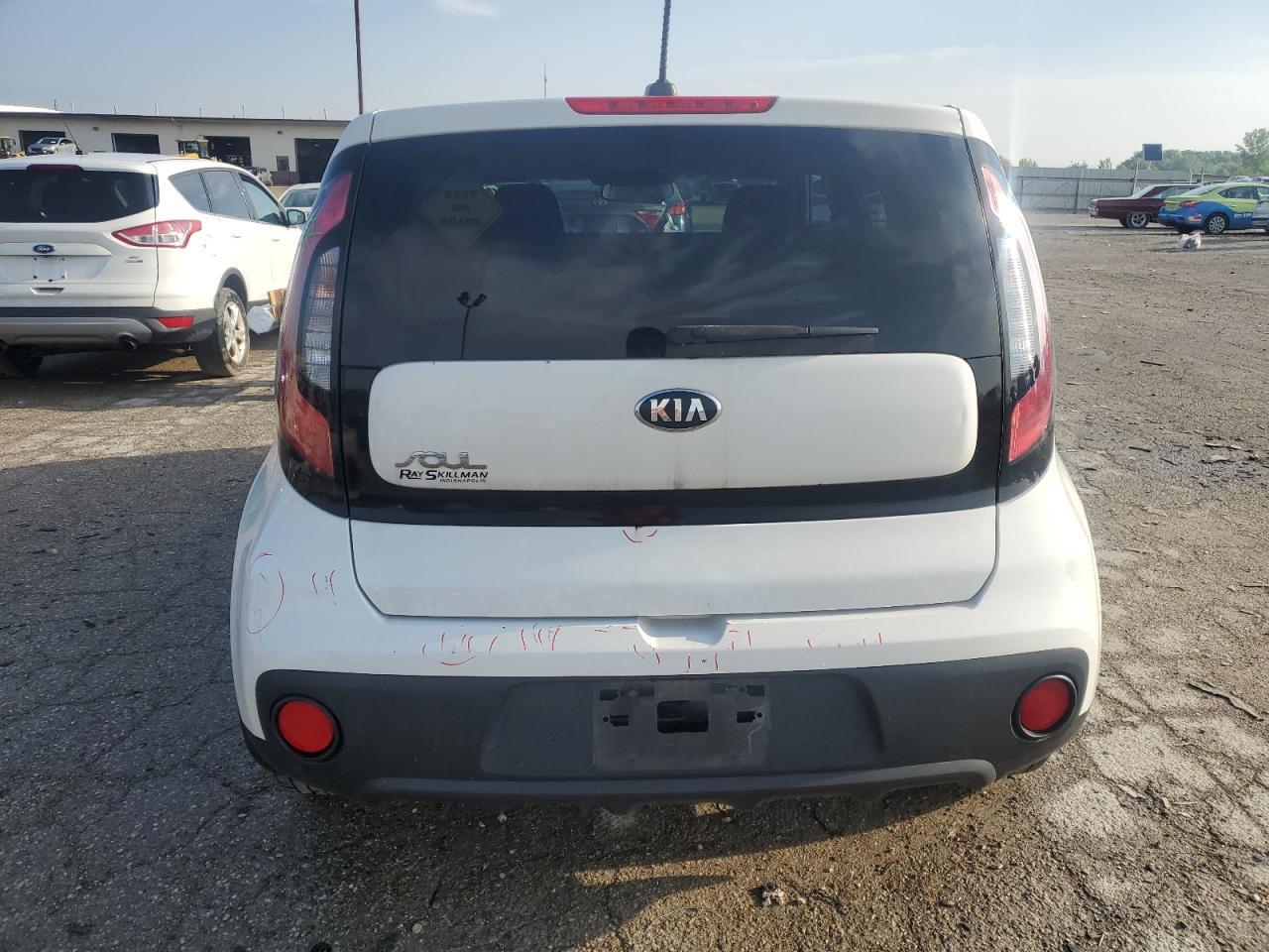 2017 Kia Soul - Фото 6