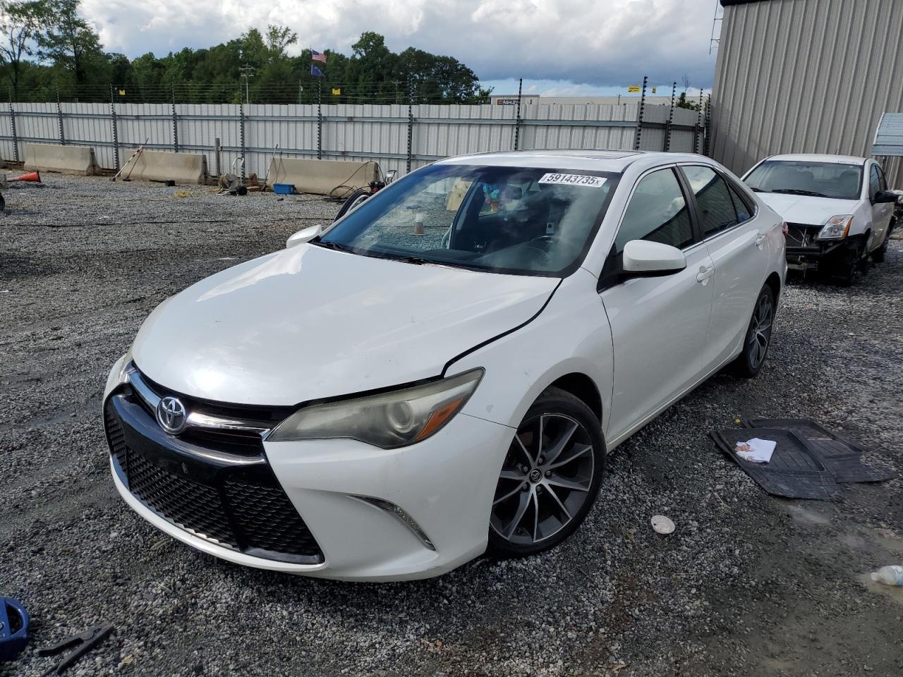 2015 Toyota Camry Le