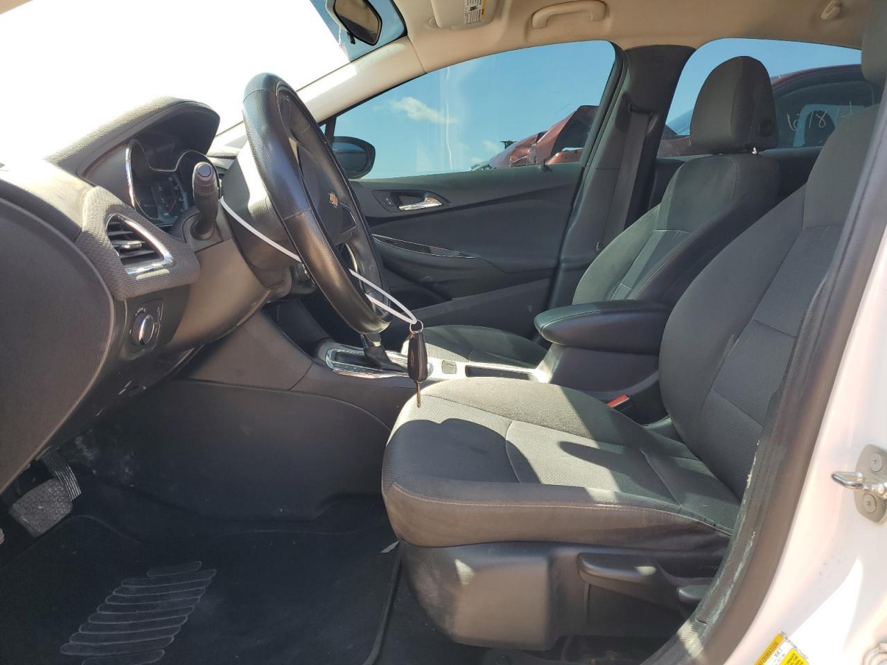 2018 Chevrolet Cruze Ls - Image 7