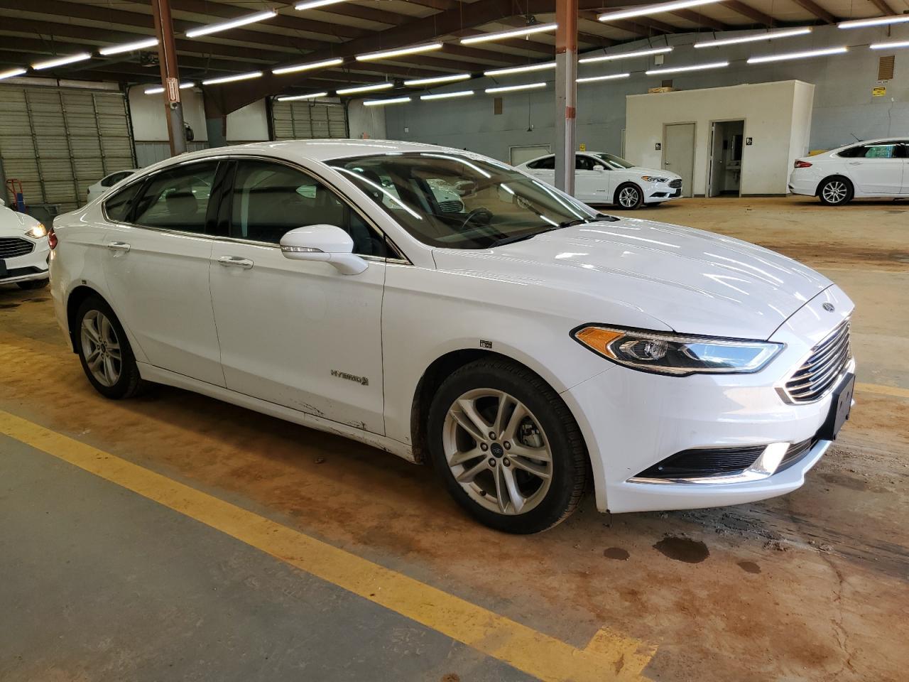 2018 Ford Fusion Se Hybrid - Image 4