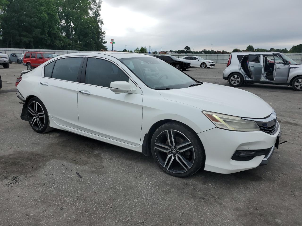 2017 Honda Accord Touring - Фото 4