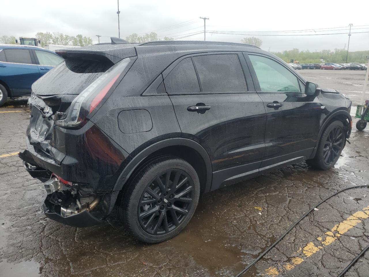 2022 Cadillac Xt4 Sport - Фото 3