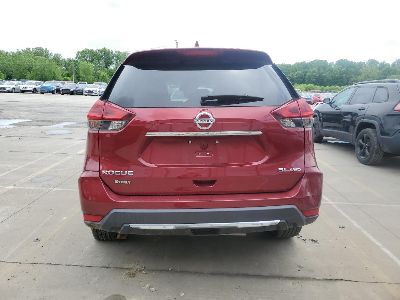 2018 Nissan Rogue S - Фото 6
