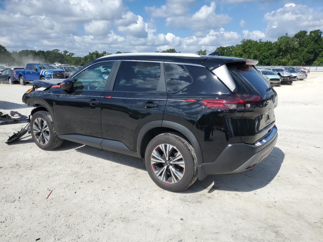 2023 Nissan Rogue Sv - Фото 2