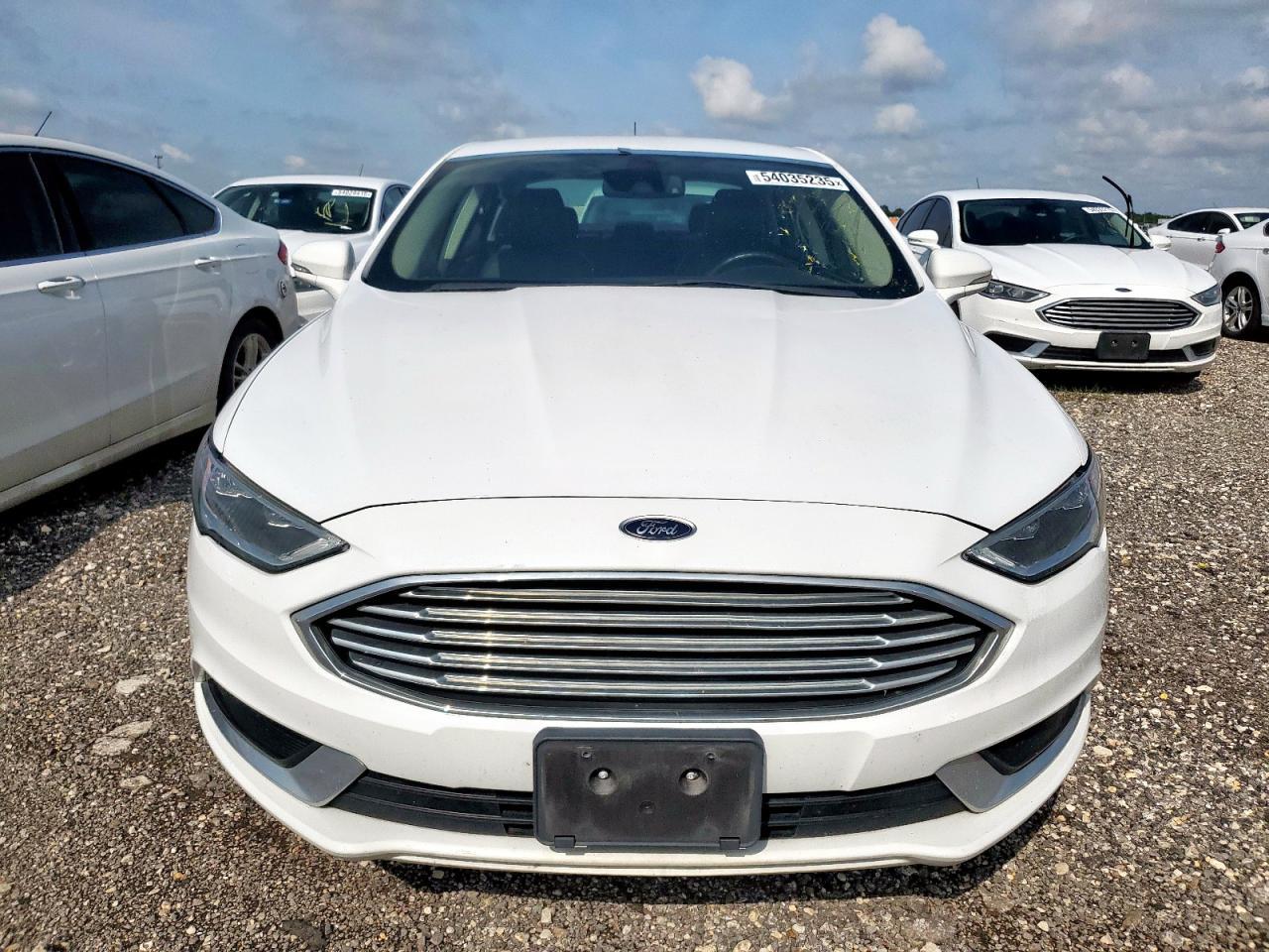 2018 Ford Fusion Se Hybrid - Image 5