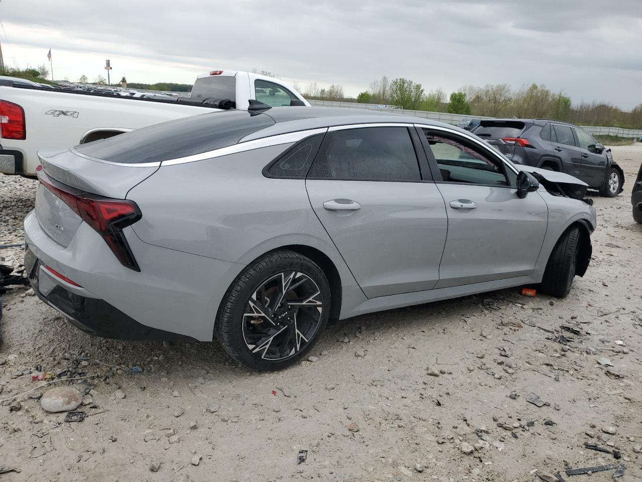 2025 Kia K5 Gt Line - Фото 3