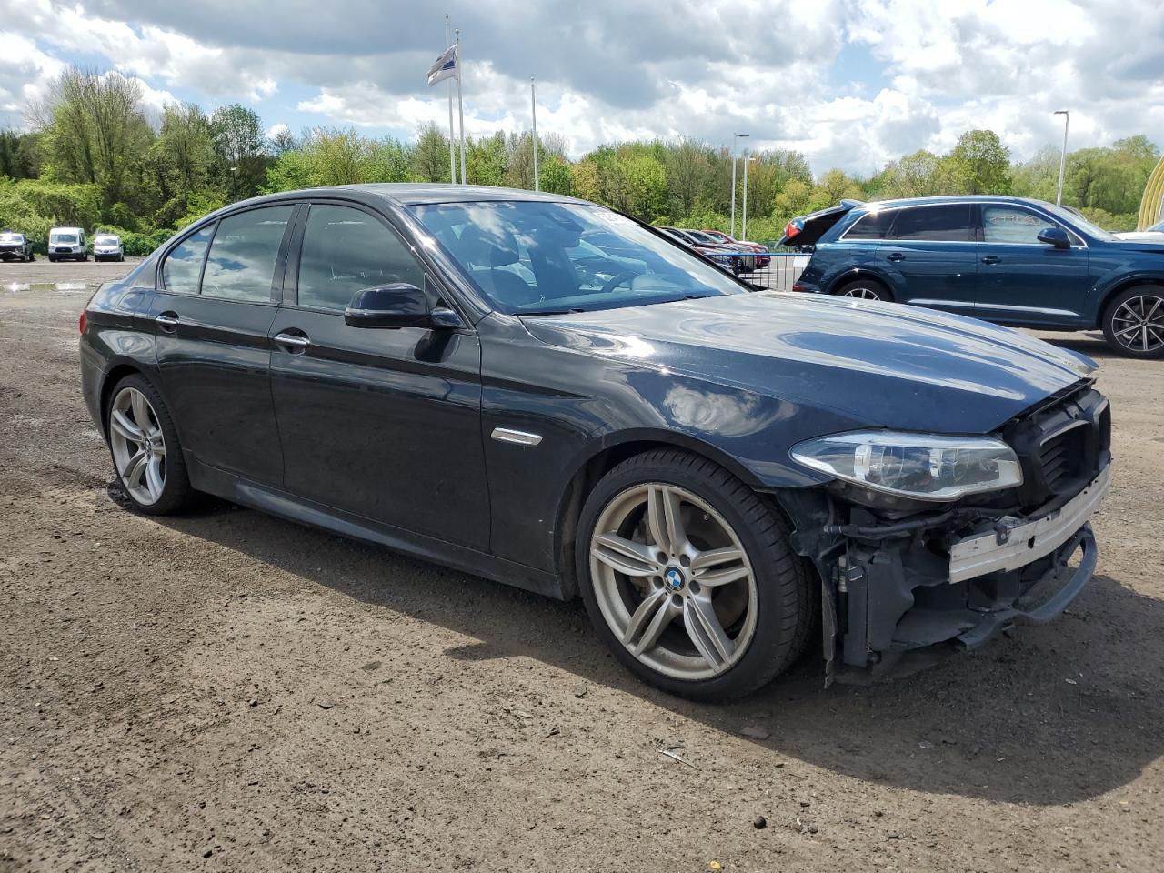 2016 BMW 550 Xi - Фото 4