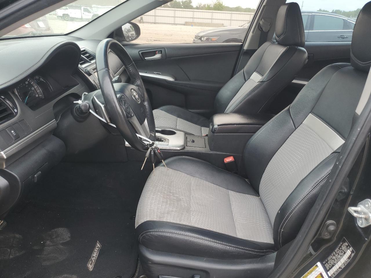 2012 Toyota Camry Base - Image 7