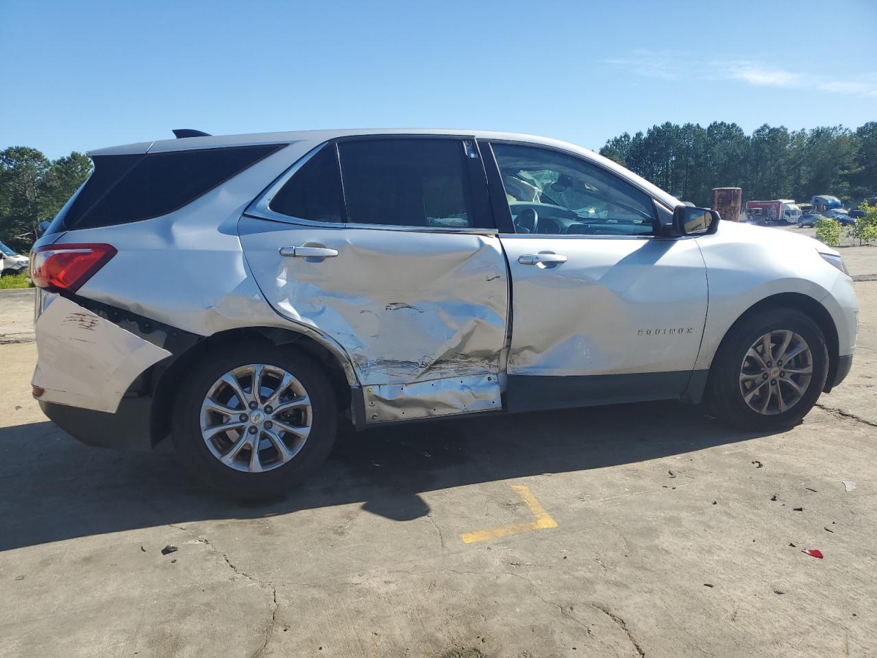 2020 Chevrolet Equinox Lt - Image 3