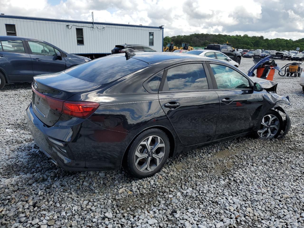 2019 Kia Forte Fe - Фото 3