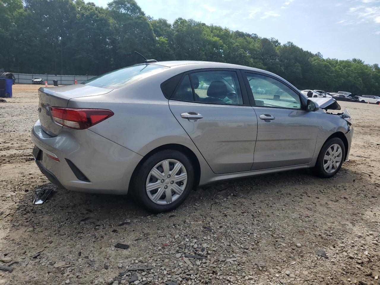 2023 Kia Rio Lx - Image 3