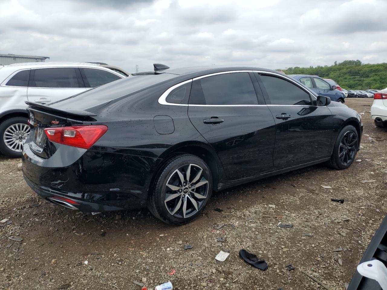 2024 Chevrolet Malibu Rs - Image 3