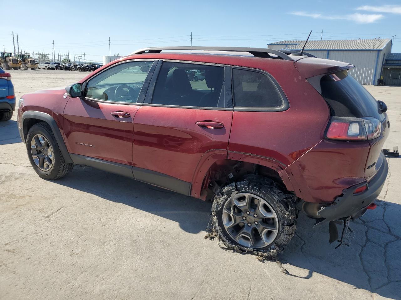 2019 Jeep Cherokee Trailhawk - Фото 2