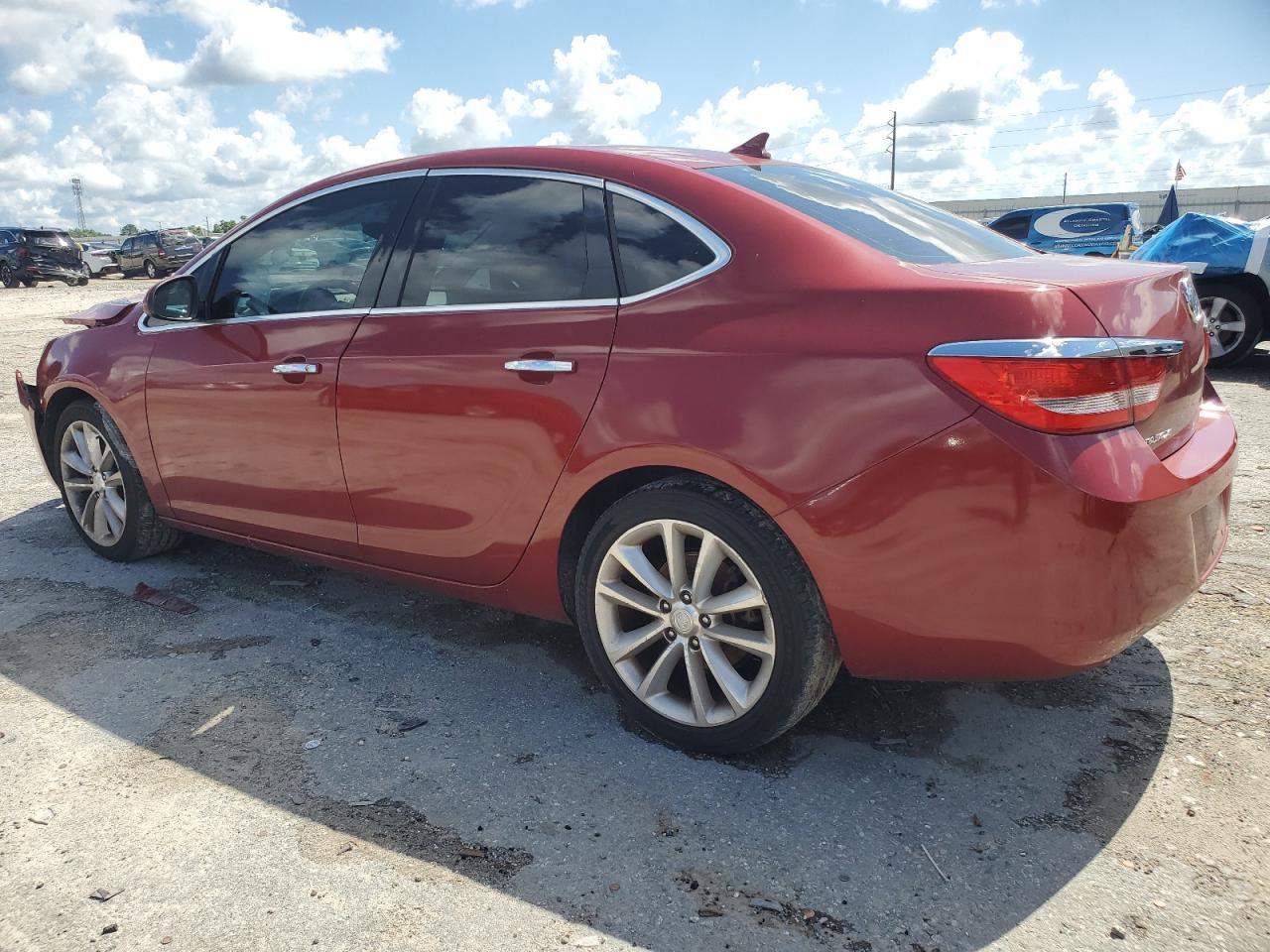 2013 Buick Verano - Фото 2