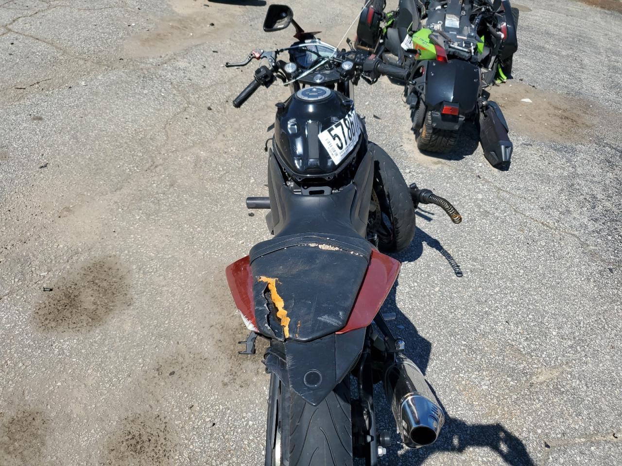 2016 Yamaha Yzfr3 - Фото 6
