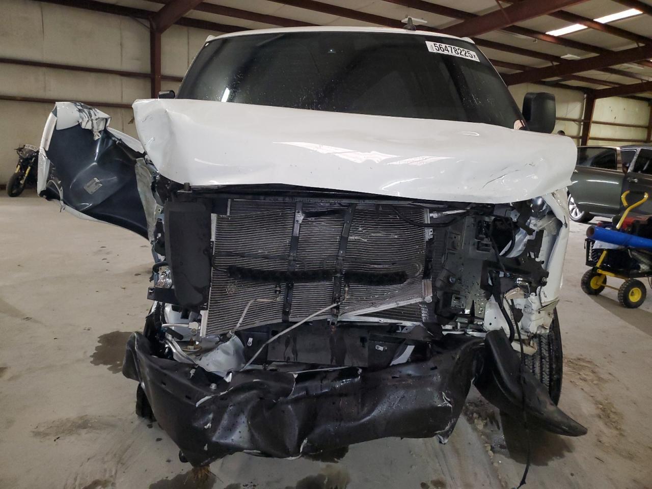 2020 Chevrolet Express G2500 - Фото 5