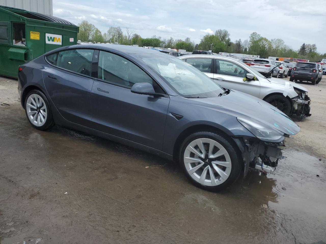 2023 Tesla Model 3 - Фото 4