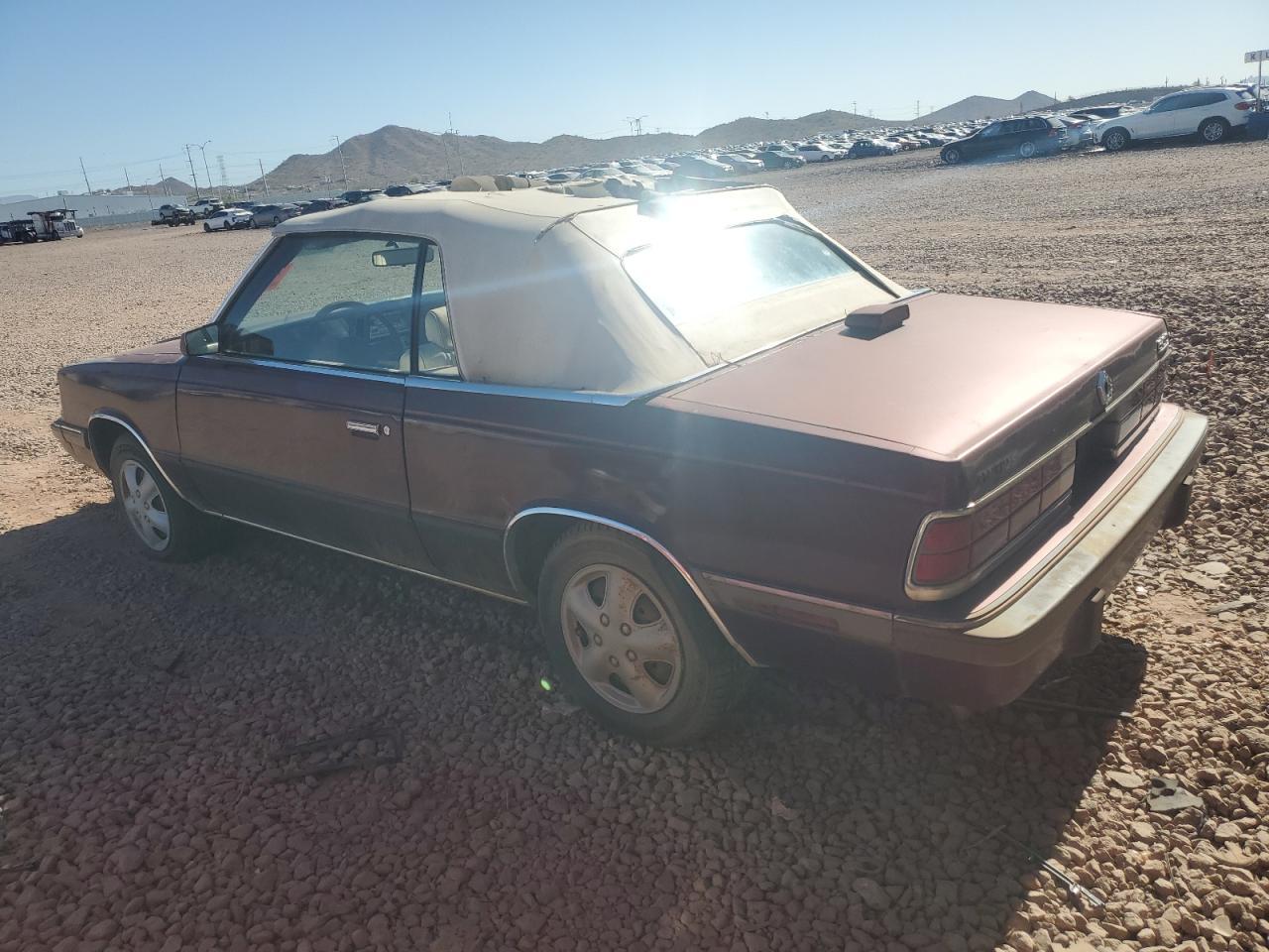 1986 Dodge 600 - Фото 2