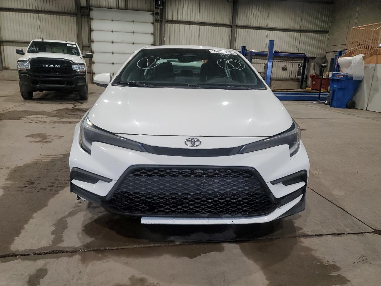2023 Toyota Corolla Se - Фото 5
