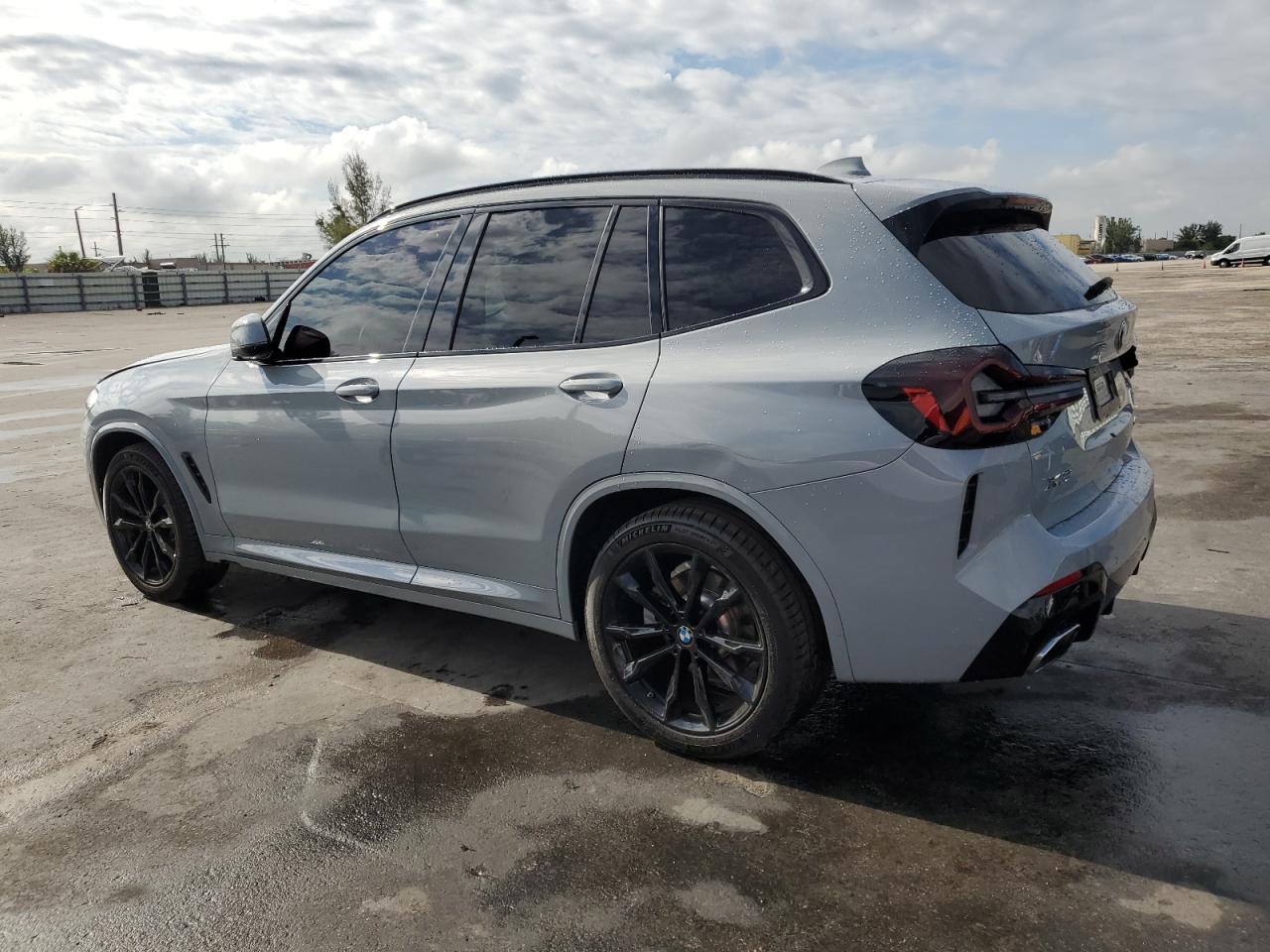 2022 BMW X3 Sdrive30I - Фото 2