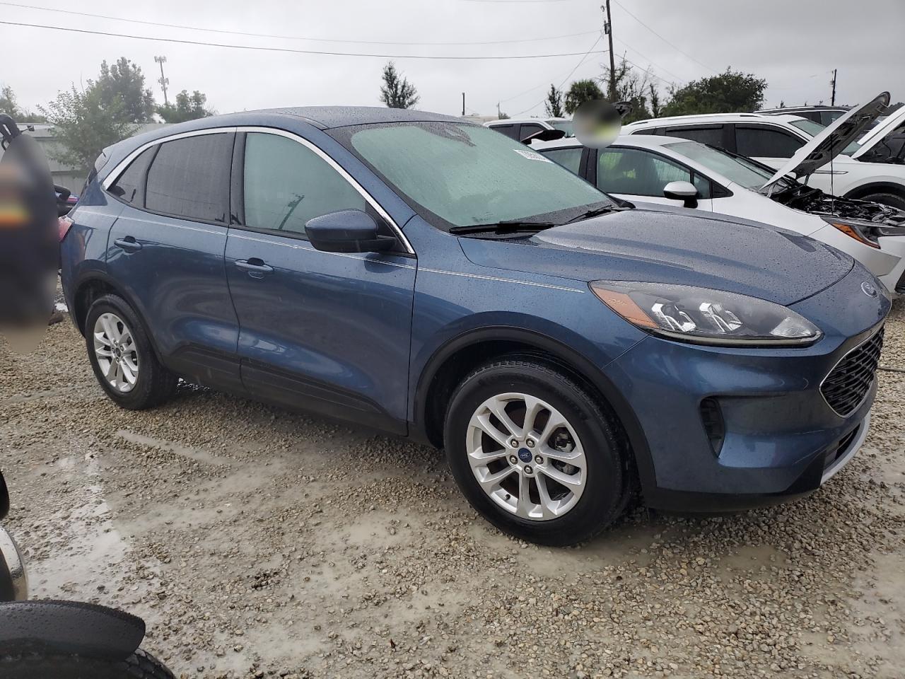 2020 Ford Escape Se - Фото 4