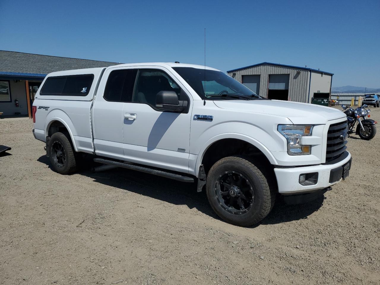 2016 Ford F150 Super Cab - Фото 4