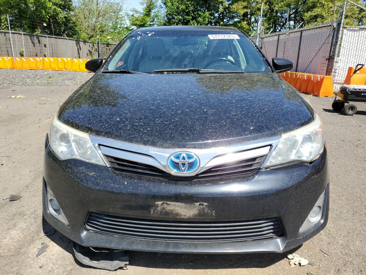 2012 Toyota Camry Hybrid - Image 5