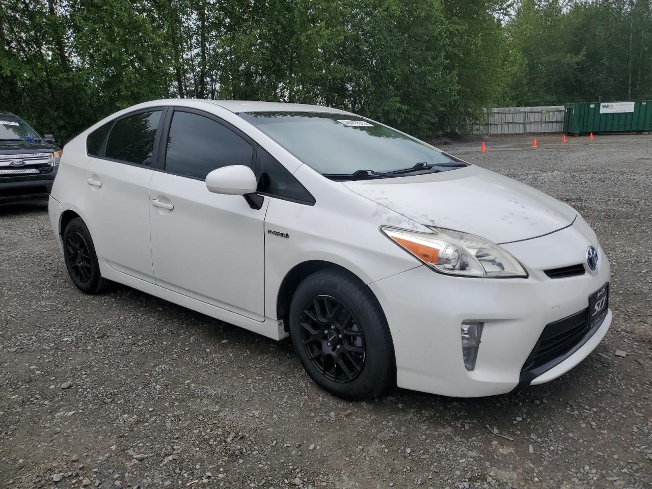 2013 Toyota Prius - Фото 4