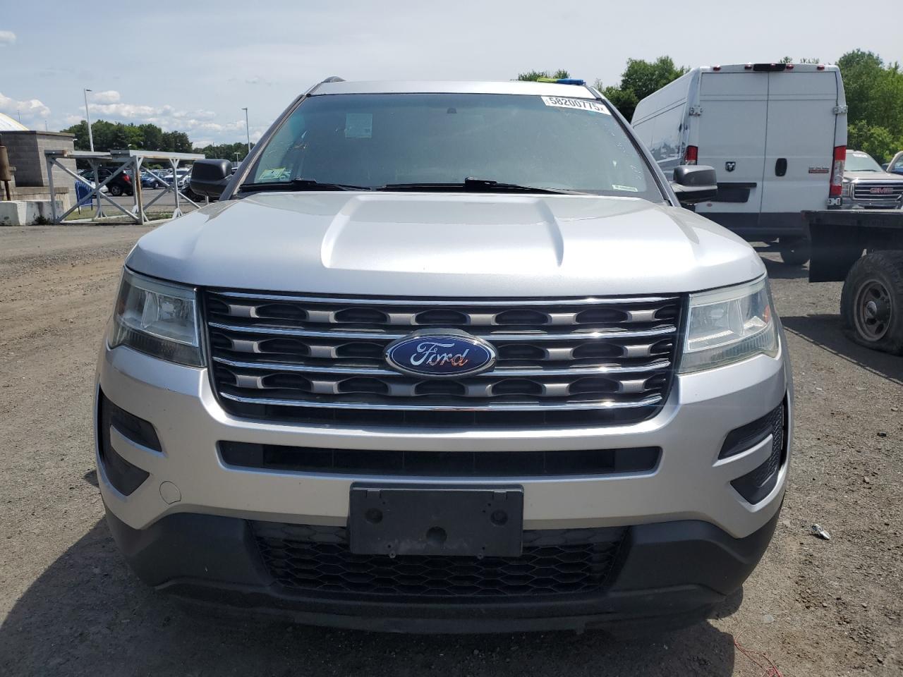 2016 Ford Explorer - Фото 5
